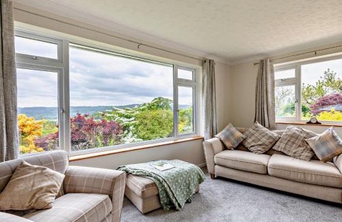 Clows Top House | 2 Bed in Tenbury Wells 91980