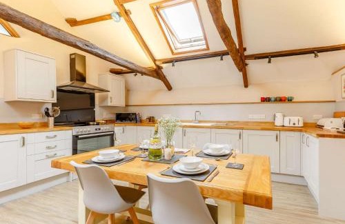Chittlehampton House | 2 Bed in Umberleigh 88605