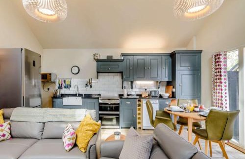 Welburn House | 2 Bed in Welburn 81551