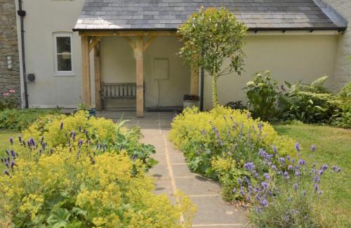 East Chelborough House | 2 bed in West Bay 61181
