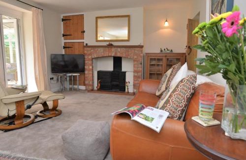 East Chelborough House | 2 bed in West Bay 61181