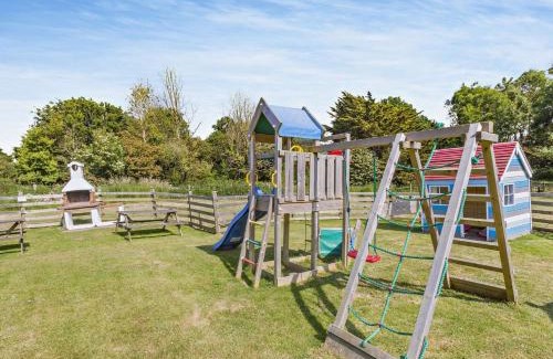 Westleigh House | 2 Bed in Westward Ho 60430
