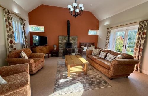 Whitland House | 2 bed in Whitland 43978