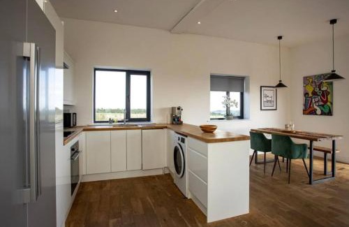North Rigton Apartment | 2 Bed Modern Country Bungalow Incredible Views near Harrogate