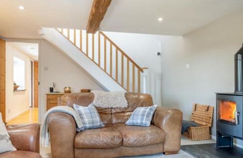 Godshill House | 2 bed property in Godshill Isle of Wight IC149