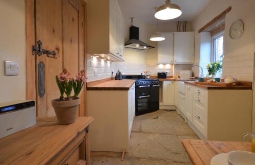 Ilminster House | 2 bed property in Ilminster Somerset 56523