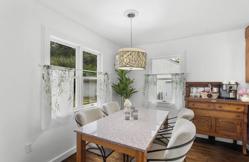 Belleville House | 2 bed. Quiet neighborhood. Near Belleville Lake. 1/2 mile to public boat launch.