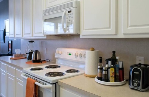 Humble House | 2-Bed Rm Townhouse - Houston (Humble/IAH)