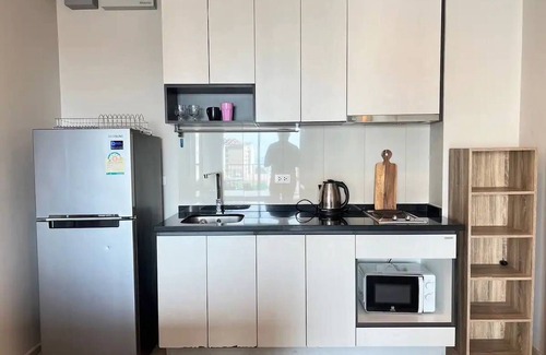 Pattaya Bay Condo | 2 Bed Room Central Location-Sea View Infinity Pool