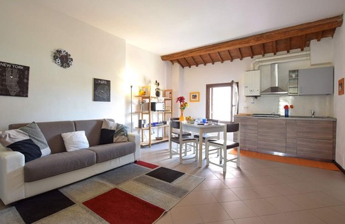 Montagnana Apartment | 2 Bed-Sleeps 6-AirCon-Town Centre-Free Parking