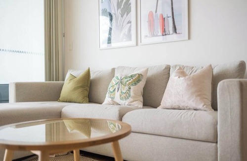 Rhodes Apartment | 2 bed unit with river view