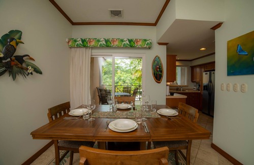 Herradura Condo | 2 bedr Veranda second floor