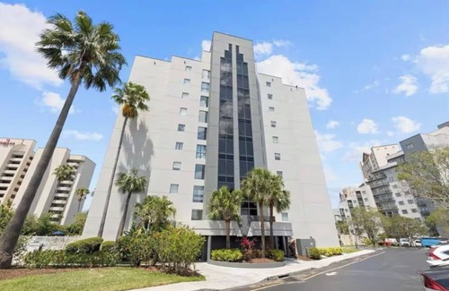 Southwest Orlando Condo | 2 bedrm Condo w/4 beds near Universal and Disney