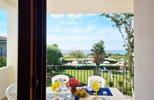 Capo Rizzuto Apartment | 2-bedroom apartment and terrace with spectacular sea view
