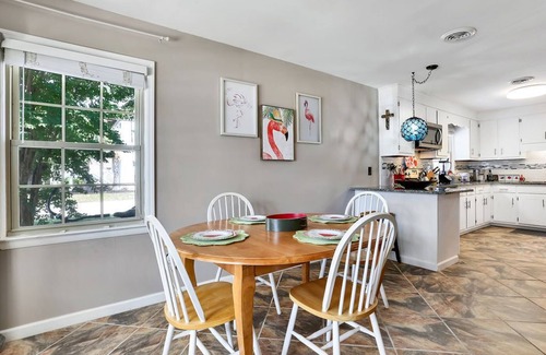 Kure Beach House | 2 Bedroom/1 Bath Roomy Ground Floor Unit 3 Blocks from Ocean/Pier/KB Pavilion
