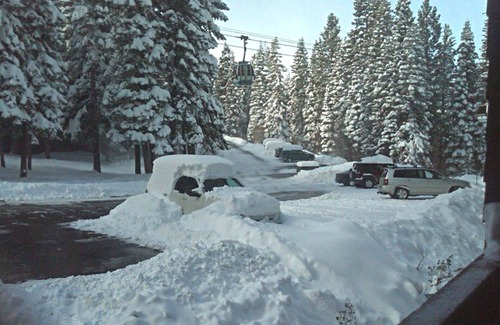 Truckee Condo | 2 Bedroom 1 Bath Ski-In Ski-Out Northstar Ski Trails Condo On Slope-Near Village