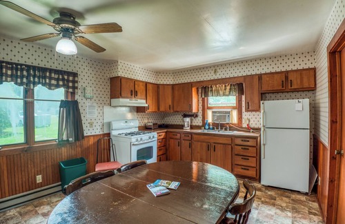 Puposky Cabin | 2 Bedroom, 1900's Logging cabin on Three Island Lake in Bemidji, MN