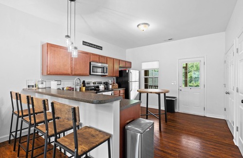 Hubert House | 2 Bedroom 2.5 bath minutes from Downtown Swansboro, Emerald Isle & Camp Lejeune.