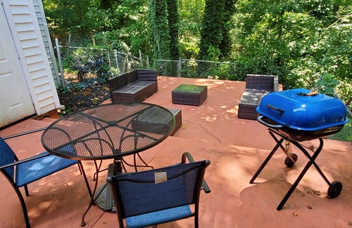 Smyrna House | 2 Bedroom 2.5 Bath Townhome
