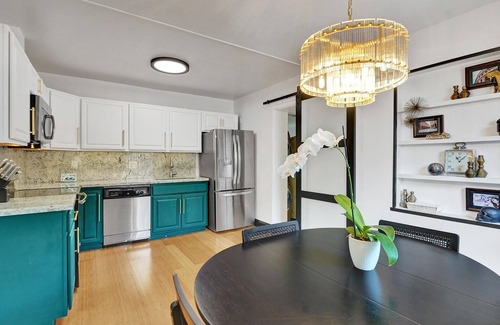 South Middle River House | 2 Bedroom 2 bath heated Salt Water Pool Family Fun & Pet Friendly