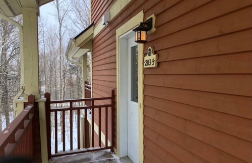 Tremblant-Les-Eaux Condo | 2 Bedroom, 2 Bathroom Condo in Les Eaux, hot tub and sauna