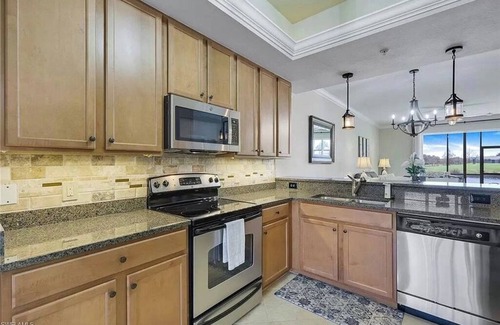 Naples Condo | 2 bedroom/2 bath + Den in Heritage Bay. includes 27 holes of Golf!n