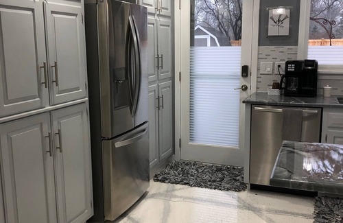 Warrenville House | 2 Bedroom 2 Bath Getaway In Warrenville