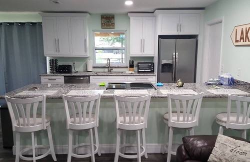 Placid Lakes House | 2 Bedroom 2 Bath on the 4th Canal that leads to beautiful Lake June