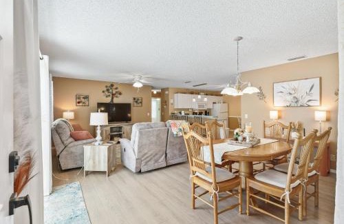 Santiago House | 2 Bedroom 2 Bath Patio Villa