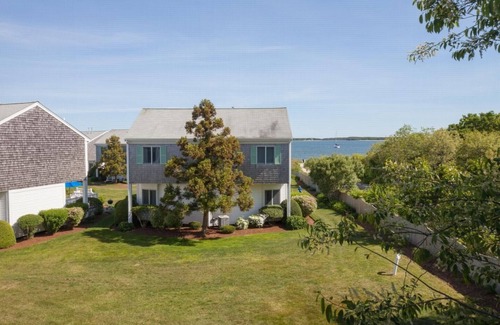 West Yarmouth Apartment | 2 Bedroom 2 Bath Townhouse, Green Harbor Resort, Rental Bikes, Garden