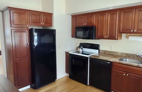 Lee Cottage | 2 Bedroom/2 Bath Vacation Rental in the Berkshires