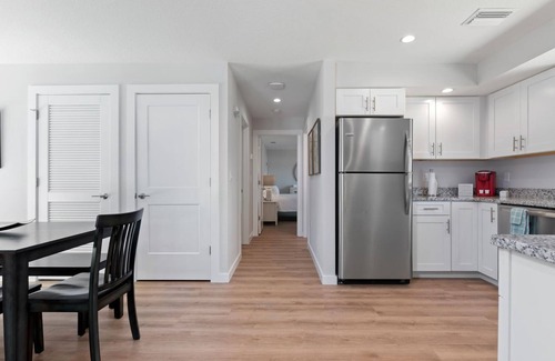 Nokomis Villa | 2 Bedroom/2 Bath Villa (Ground Level) - Unit 7