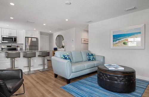 Nokomis Apartment | 2 Bedroom/2 Bath Villa (Second Level) - Unit 10