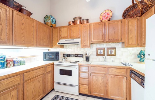 Telluride Condo | 2 Bedroom 2 Bath with Great Ski Access