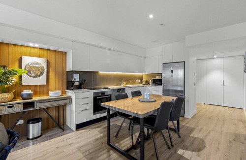 Arthur's Point Apartment | 2 bedroom 2 bathroom apartment