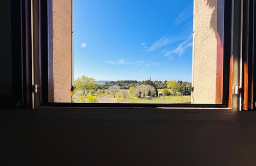 Vaugines Apartment | 2 bedroom, 2 bathroom apartment near Lourmarin - Apartment 2