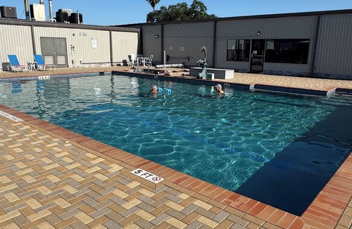 Monte Alto House | 2 bedroom/2 bathroom, quiet retirement setting. 55 + Pool. Weekly/monthly rates