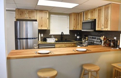 Greentown Apartment | 2 Bedroom 2 Bathroom Apartment on Lake Wallenpaupack