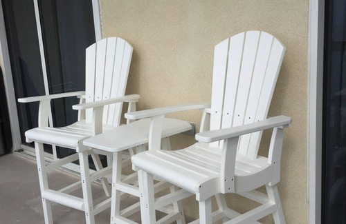 Miramar Beach Condo | 2 Bedroom/2 Bathroom with Bunk Room; Beach Service - New Rates!