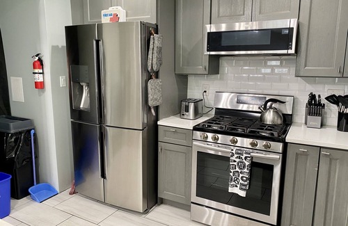 Greenville House | 2 Bedroom & 5 Beds ❤️FREE Driveway Parking❤️ near NYC, EWR, Cruise Port