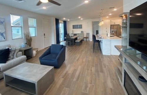 Cave Creek Apartment | 2 Bedroom 670931 by Houzlet