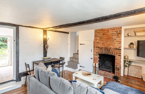 Little Berkhampstead Cottage | 2 bedroom accommodation in Little Berkhamsted