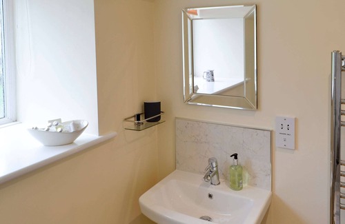 Hepple Cottage | 2 bedroom accommodation in Farnham, near Rothbury