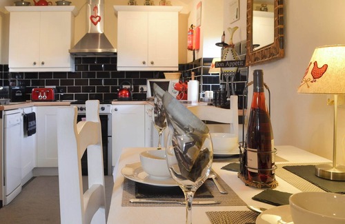 Penrhyndeudraeth Cottage | 2 bedroom accommodation in Penrhyndeudraeth, near Porthmadog