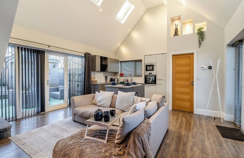 Poulton-le-Fylde Cottage | 2 bedroom accommodation in Hambleton, near Poulton-le-Fylde