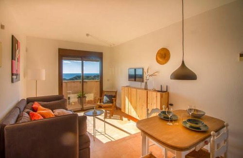 Los Geraeos Apartment | 2 bedroom accommodation in Águilas