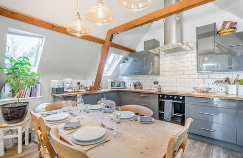Blandford Forum Cottage | 2 bedroom accommodation in Milton Abbas, near Blandford Forum