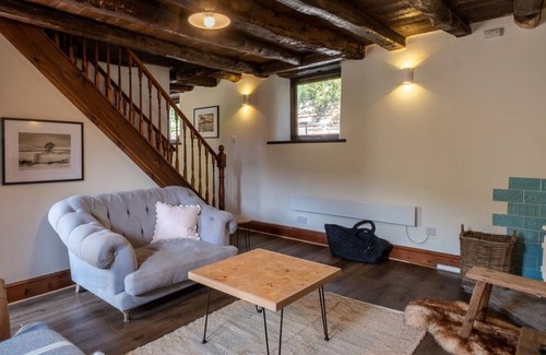 Little Hayfield Cottage | 2 bedroom accommodation in Hayfield, near High Peak