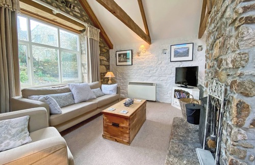 Saint Erth Praze Cottage | 2 bedroom accommodation in Godolphin Cross, Helston