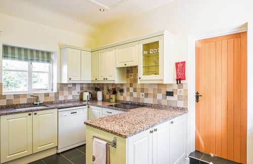 Stoney Stretton Cottage | 2 bedroom accommodation in Asterley, near Shrewsbury